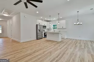 404 W Boyd Rd, Hogansville, GA 30230 - Photo 13