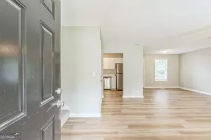 107 Salem Pl, Dallas, GA 30132 - Photo 3