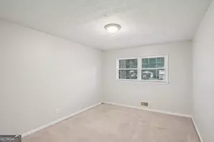 4238 Rue St Michel, Stone Mountain, GA 30083 - Photo 19