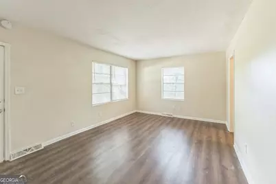 145 Sewanee Avenue NW, Atlanta, GA 30314 - Photo 5