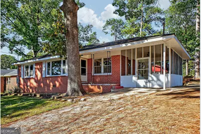 2064 Gober Avenue SE, Smyrna, GA 30080 - Photo 3