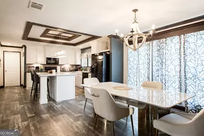 120 Scarlett, Waycross, GA 31503 - Photo 9