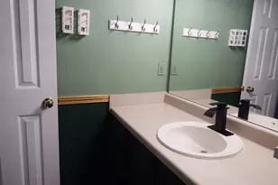 1097 Old Saybrook Ct, Stone Mountain, GA 30083 - Photo 11