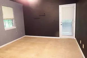 1097 Old Saybrook Ct, Stone Mountain, GA 30083 - Photo 9