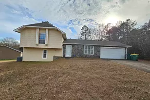 371 Chase Woods Cir, Jonesboro, GA 30236 - Photo 1