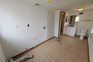 371 Chase Woods Cir, Jonesboro, GA 30236 - Photo 3