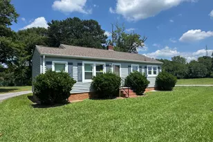 875 Benson St, Hartwell, GA 30643 - Photo 1