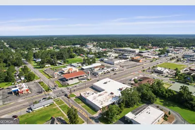 298 W Orange Street, Jesup, GA 31545 - Photo 31