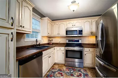 117 Greatwood Drive, White, GA 30184 - Photo 13