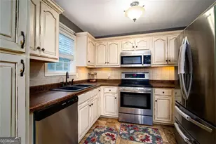 117 Greatwood Dr, White, GA 30184 - Photo 13