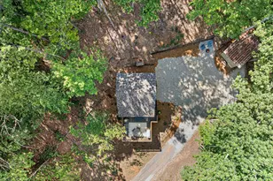 629 Waters Edge Dr, Clarkesville, GA 30523 - Photo 37