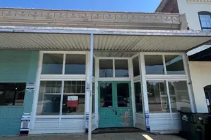 73 E North Ave, Comer, GA 30629 - Photo 1