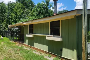 568 Yonah Lk Rd, Toccoa, GA 30577 - Photo 3