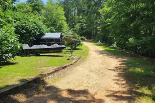 568 Yonah Lk Rd, Toccoa, GA 30577 - Photo 19