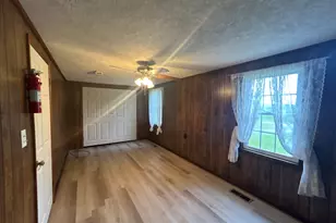 1006 Wares Cross Rd, Lagrange, GA 30240 - Photo 15