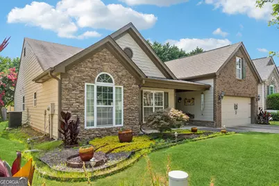 2016 Jameson Circle, Lawrenceville, GA 30043 - Photo 3