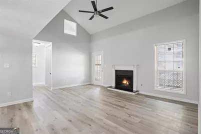 6430 Oakleaf Way, Morrow, GA 30260 - Photo 3