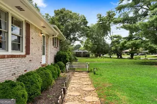 107 Meadow Ln, Cartersville, GA 30120 - Photo 3