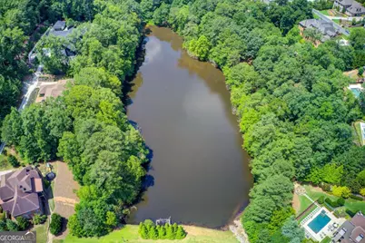 3869 Teesdale Court, Sandy Springs, GA 30350 - Photo 11