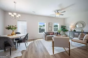 1352 Willow Brk Cir, Jonesboro, GA 30238 - Photo 5