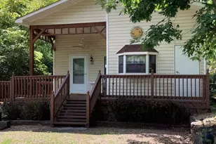 128 Cindy Pkwy, Cleveland, GA 30528 - Photo 3