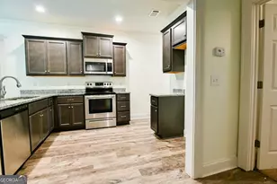 560 Rosa Nell Howard St, Athens, GA 30601 - Photo 9