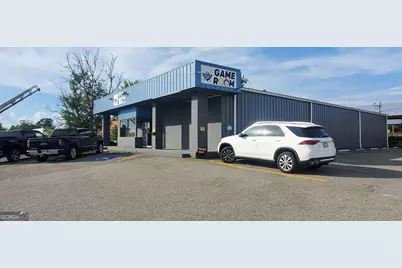 111 S Central Street, Swainsboro, GA 30401 - Photo 3