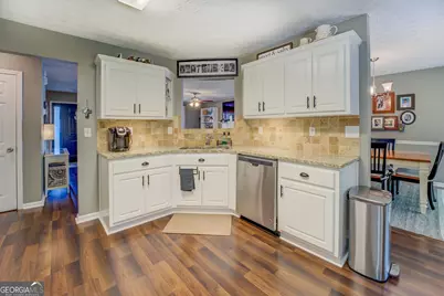 530 Windermere Drive, Loganville, GA 30052 - Photo 15