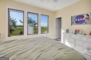 305 Yacht Club Ln, Saint Simons, GA 31522 - Photo 39