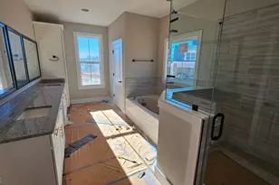 125 Hawthorne Ln, Forsyth, GA 31029 - Photo 7