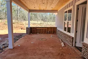 125 Hawthorne Ln, Forsyth, GA 31029 - Photo 7