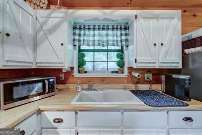 705 Hickory Drive, Mineral Bluff, GA 30559 - Photo 13