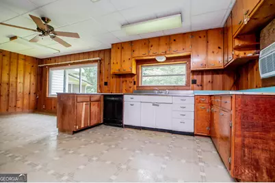 100 Redwine Drive, Newnan, GA 30263 - Photo 31