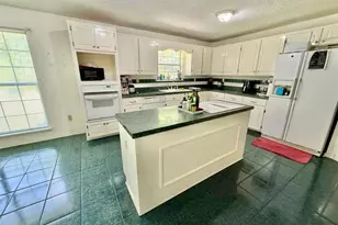 916 Randall Whiddon Dr, Ashburn, GA 31714 - Photo 19