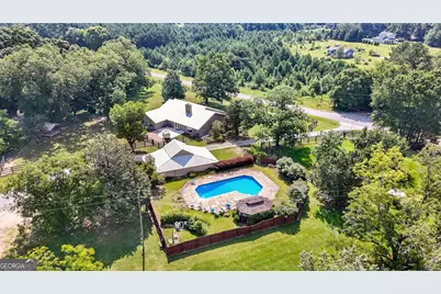 8272 Old Zebulon Road, Molena, GA 30258 - Photo 7