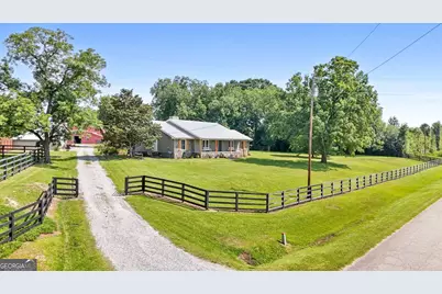 8272 Old Zebulon Road, Molena, GA 30258 - Photo 5