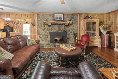 8272 Old Zebulon Road, Molena, GA 30258 - Photo 17