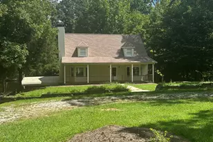 1845 Smokey Rd, Newnan, GA 30263 - Photo 1