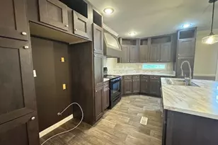 219 Lineman Wy, Tunnel Hill, GA 30755 - Photo 9