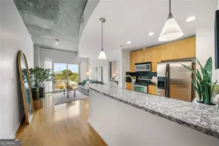250 Pharr Rd, Atlanta, GA 30305 - Photo 23