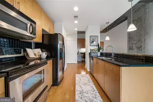 250 Pharr Rd, Atlanta, GA 30305 - Photo 9