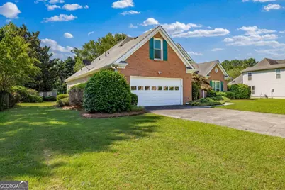 3145 Parks Run, Loganville, GA 30052 - Photo 3