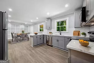 1905 Fort Valley Dr SW, Atlanta, GA 30311 - Photo 13