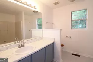 5851 Giles Rd, Lithonia, GA 30058 - Photo 9