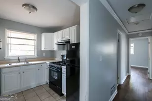 4085 Kenora Dr SW, Atlanta, GA 30331 - Photo 3