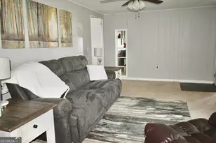 119 Horseshoe Loop, Swainsboro, GA 30401 - Photo 3