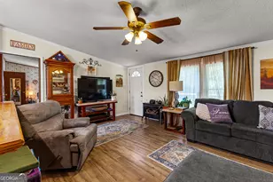 351 E Milner Rd, Zebulon, GA 30295 - Photo 7