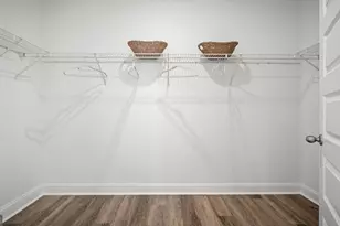 1046 Lakes Blvd, Brunswick, GA 31525 - Photo 19