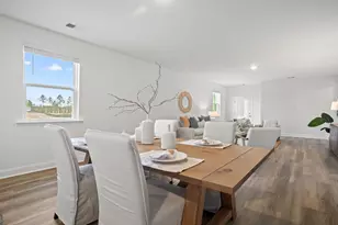 1046 Lakes Blvd, Brunswick, GA 31525 - Photo 7