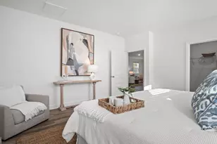 1046 Lakes Blvd, Brunswick, GA 31525 - Photo 15